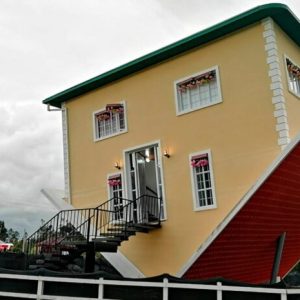 Guatavita + Casa al reves