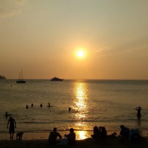Velero atardecer en Santa Marta